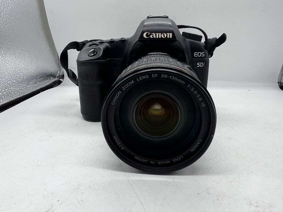 Canon EOS 5D Mark II Digital SLR Camera + 28-135mm Lens