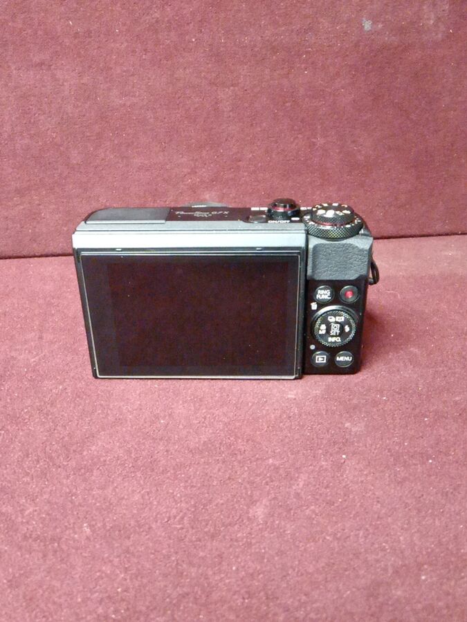 Canon PowerShot G7 X Mark II ( 8.8-36.8mm 1:1.8-2.8 ) w / Case- Used