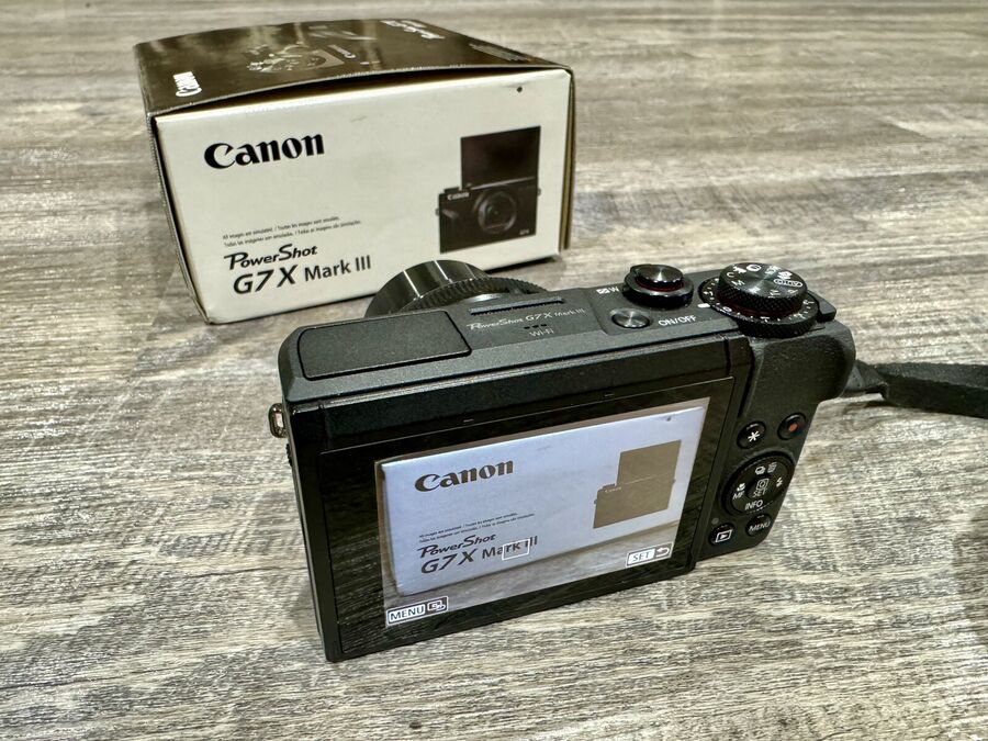 Canon Power Shot G7x Mark III - Mint - Open Box